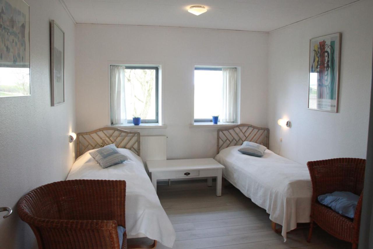 Rolso Retreat Villa Knebel Екстериор снимка